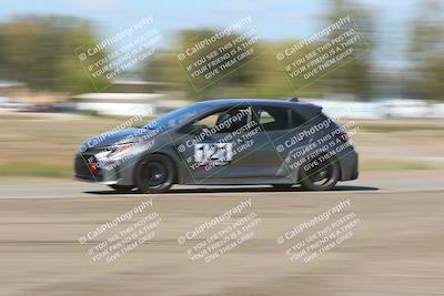 media/Oct-04-2025-OnGrid (Sat) [[44bd565ffa]]/Pink Group/Grapevine/